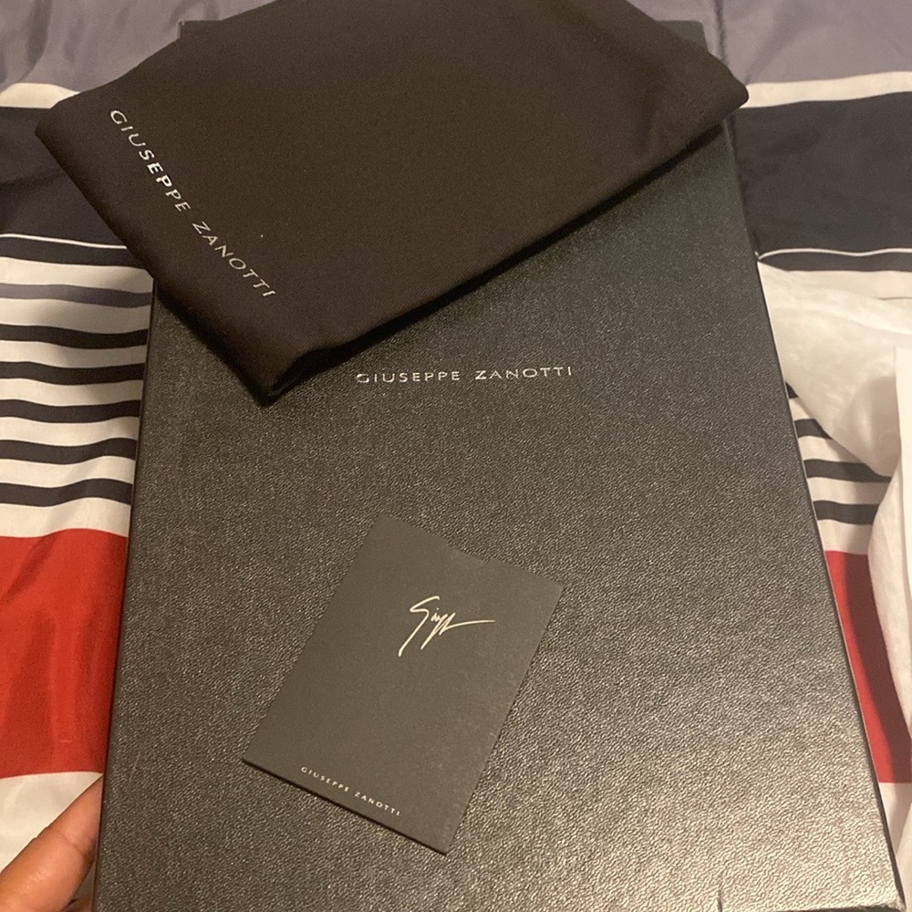 Giuseppe Shoe Only Worn 1 Time For Prom - image 2